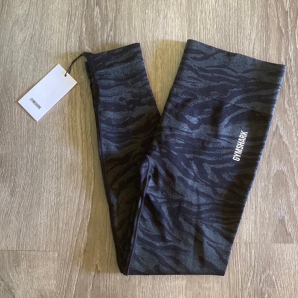 Gymshark Black and Gray Leggings